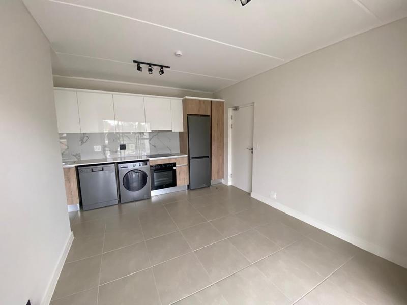To Let 1 Bedroom Property for Rent in Richwood Western Cape